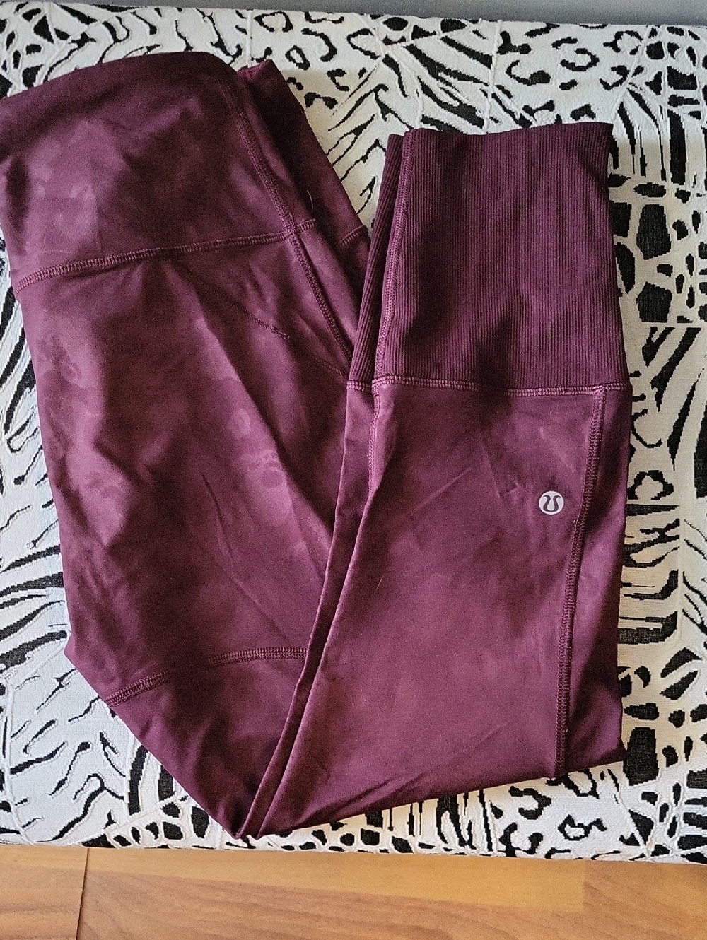Lululemon In Movement Leggings Burgundy Floral Pattern Detail | Rare Discontinue